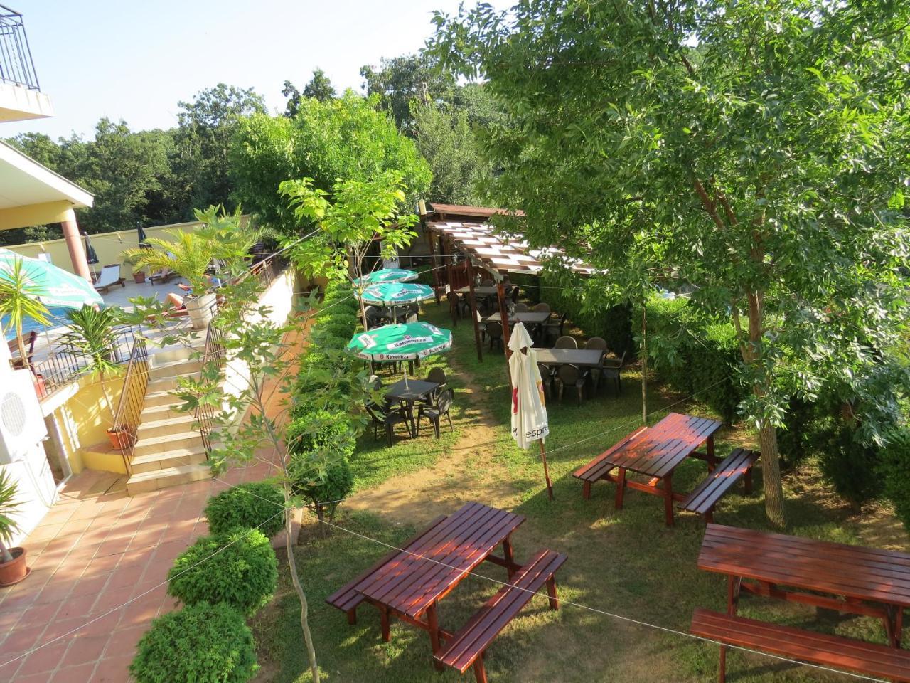 Family Hotel Dayana Beach Sinemoretz Exterior photo