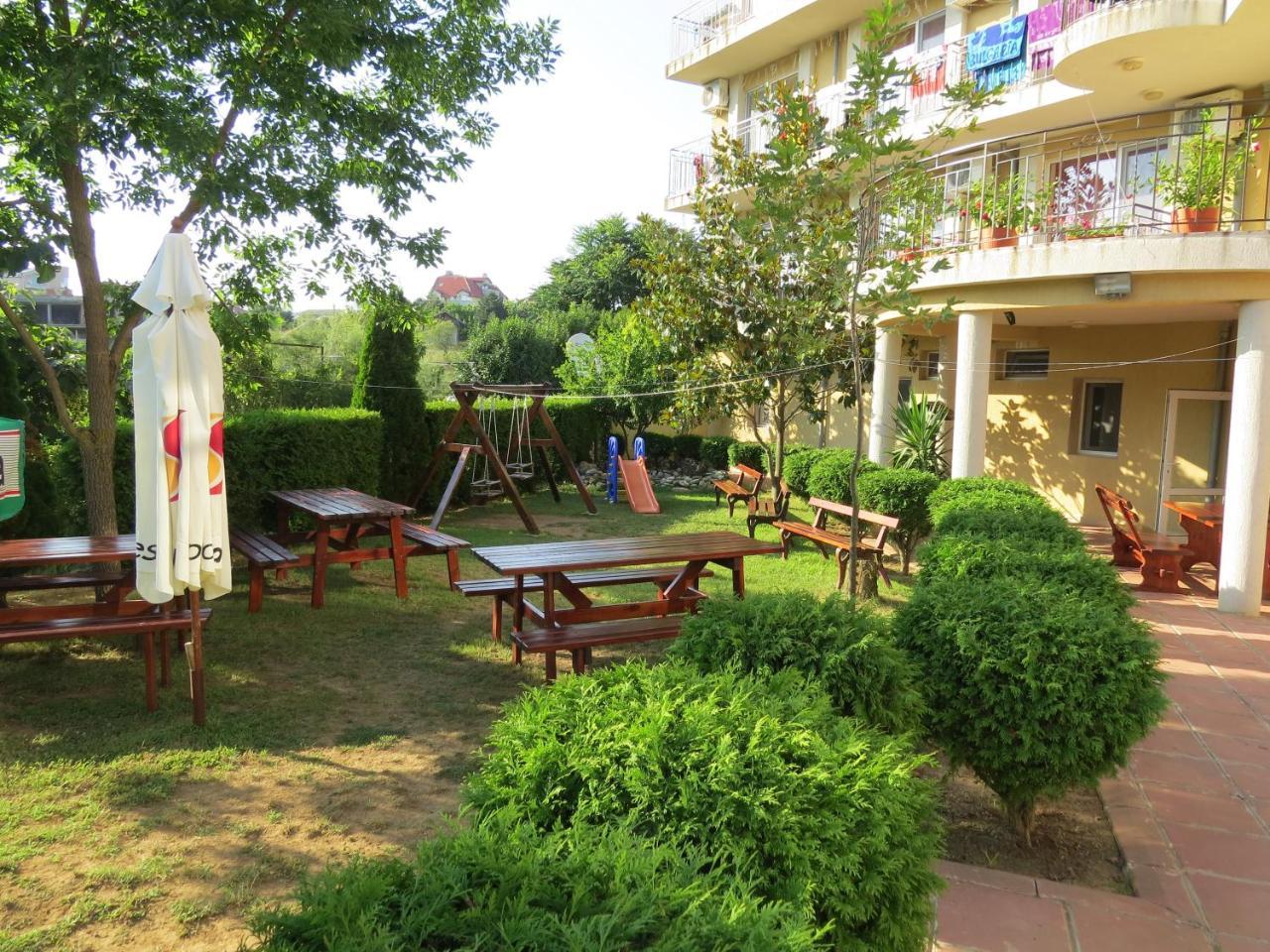 Family Hotel Dayana Beach Sinemoretz Exterior photo