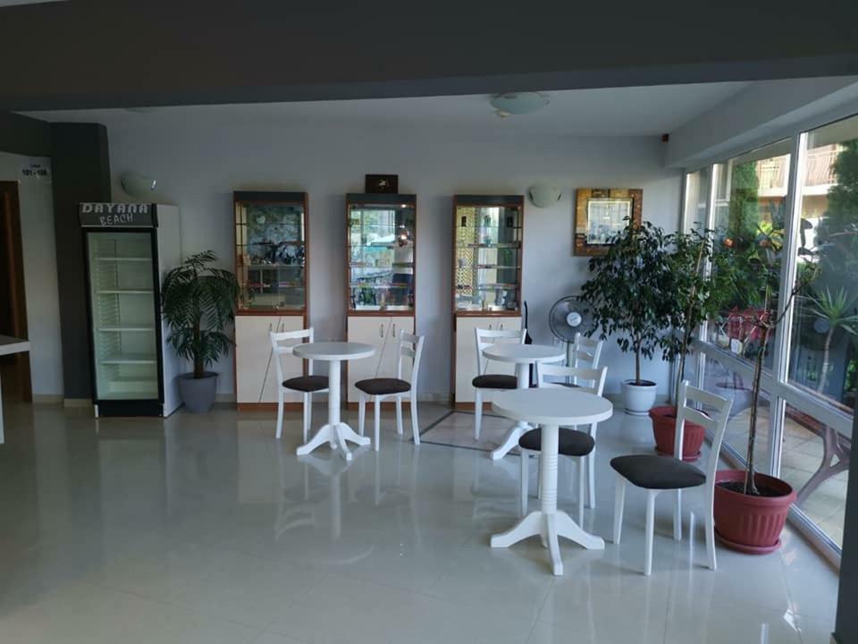 Family Hotel Dayana Beach Sinemoretz Exterior photo